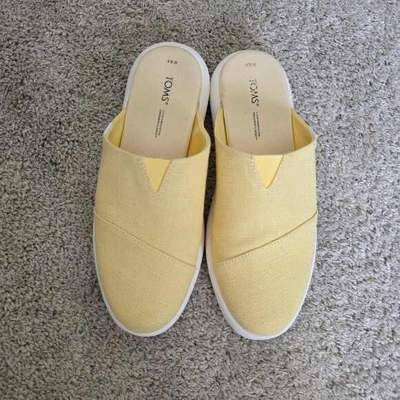TOMS Women's Yellow Slip-On Shoes - Picture 2 of 7